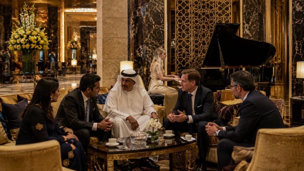 Meeting al Taj-Palace