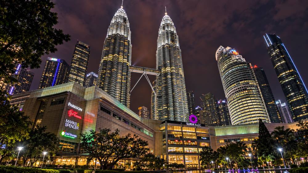 KL by night